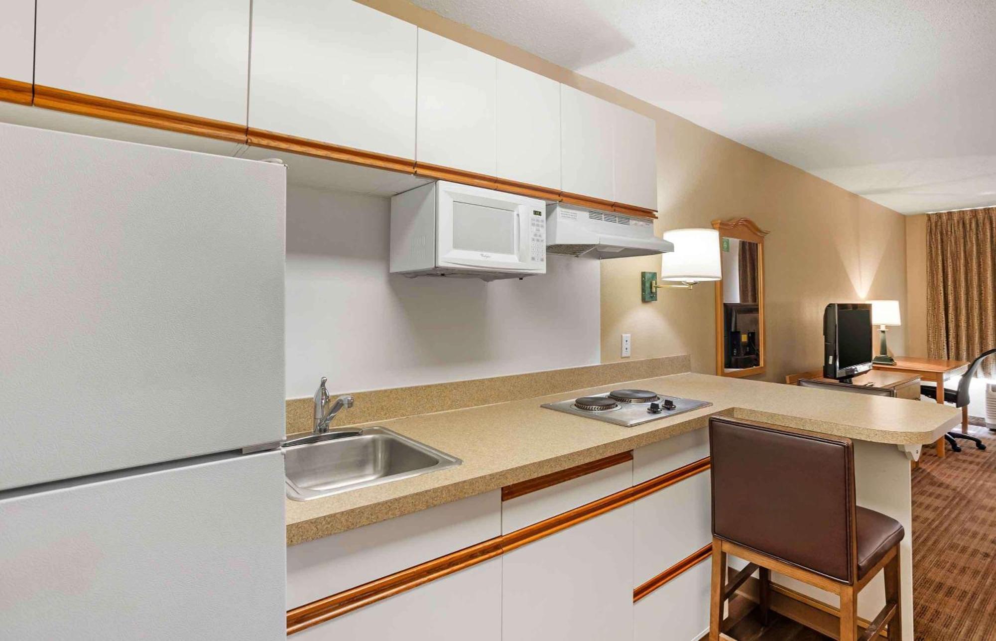 Extended Stay America Suites - Philadelphia - Horsham - Dresher Rd Exteriör bild